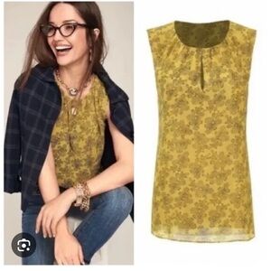 Cabi mustard yellow Paisley print sleeveless blouse size small